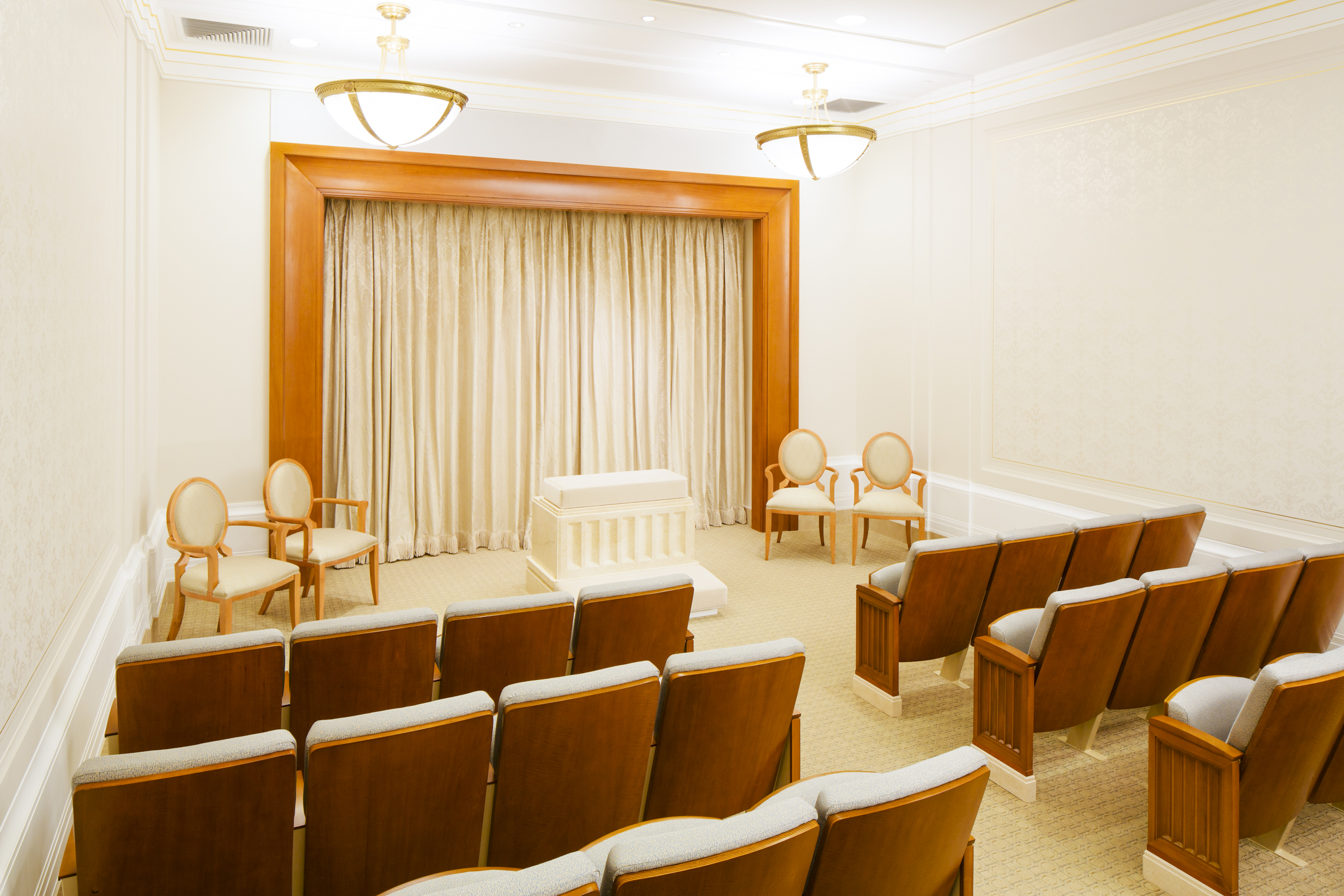 A white room inside the Buenos Aires Argentina Temple.