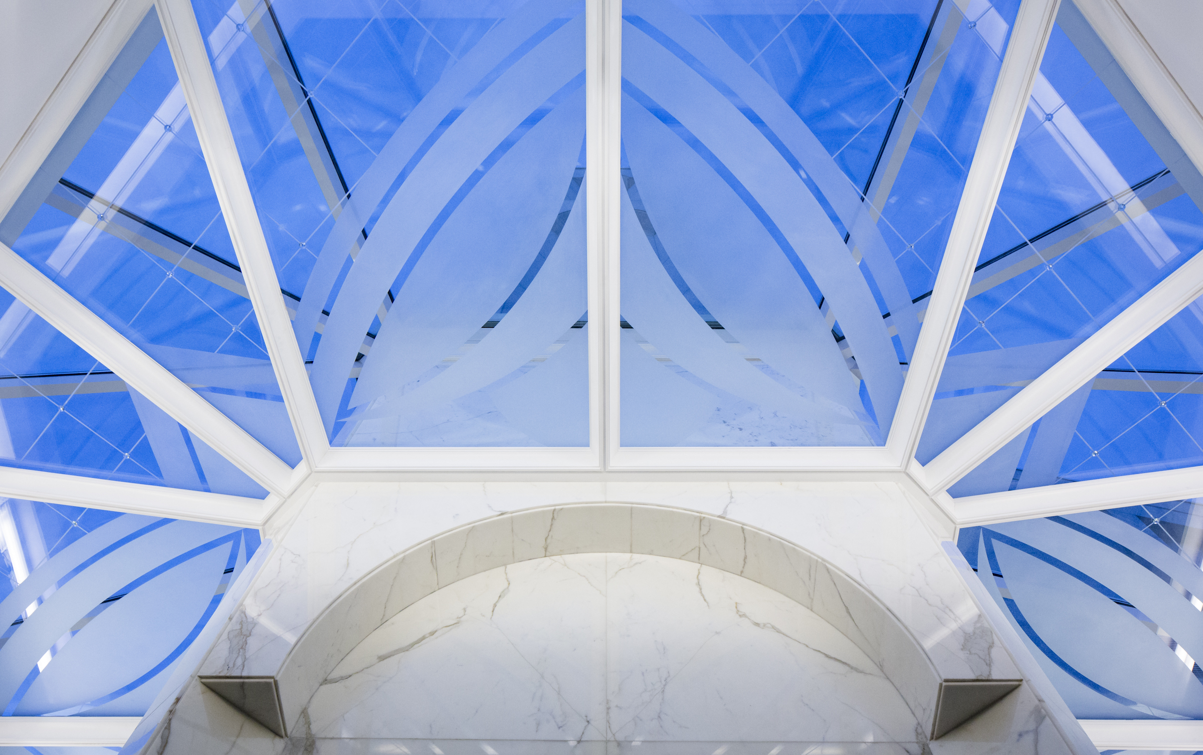 A white room inside the Buenos Aires Argentina Temple.