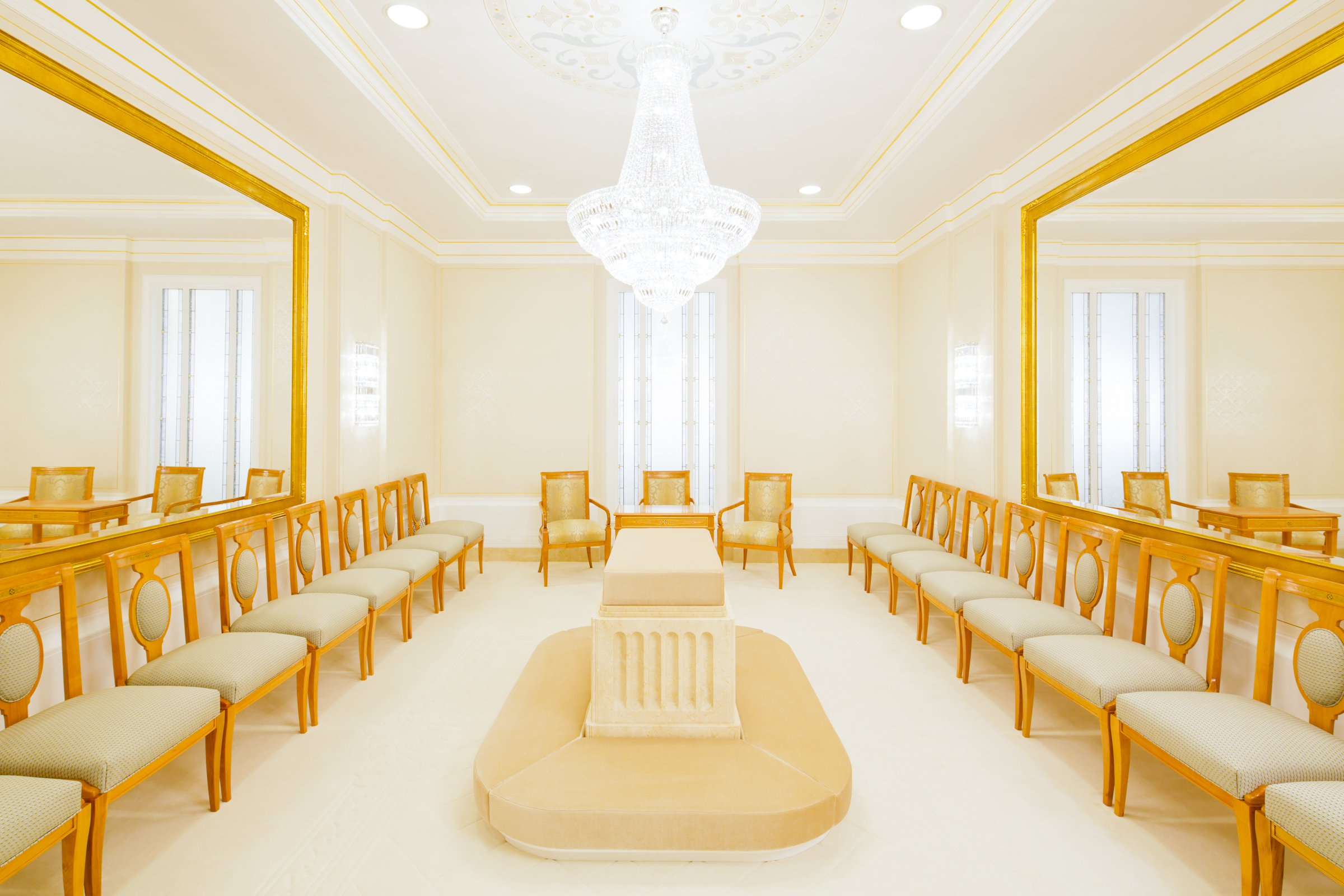 A white room inside the Buenos Aires Argentina Temple.