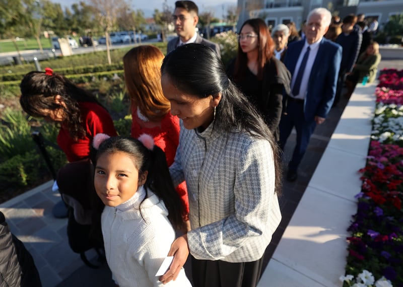 People line up for the dedication of the Salta Argentina Temple.